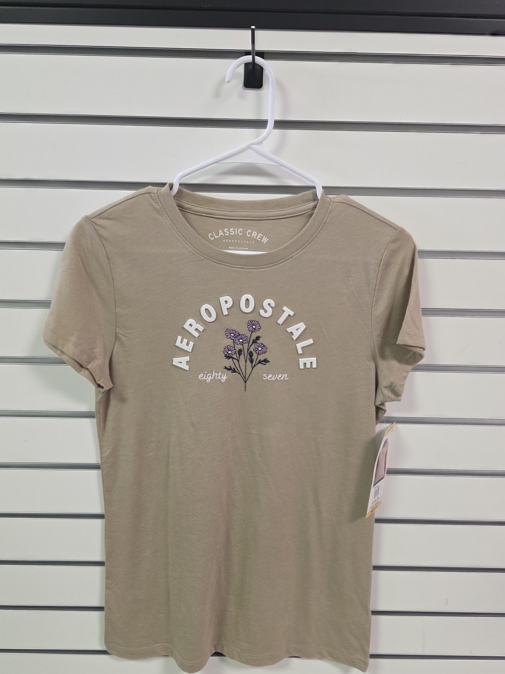 Aeropostale Women's Classic Crew Taupe Graphic Tee